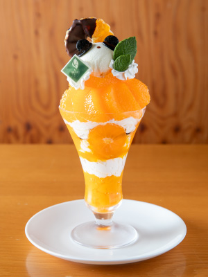 観音山みかんパフェ
