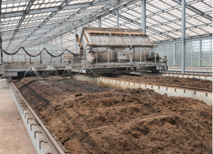 発酵槽でじっくり発酵させる