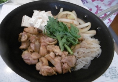 たまねぎたっぷり　鶏のすき焼き