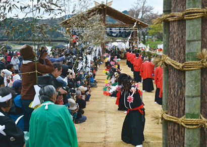 岩国行波の神舞