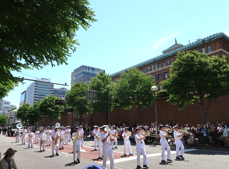 開港記念みなと祭国際仮装行列