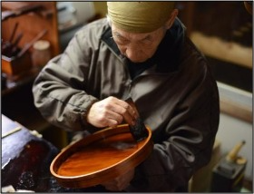 伝統工芸品 「飛騨春慶」