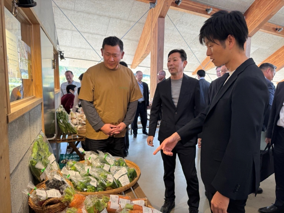 マルシェヴィソン