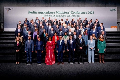 滝波農林水産副大臣　集合写真