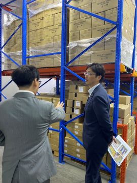 流通倉庫の視察