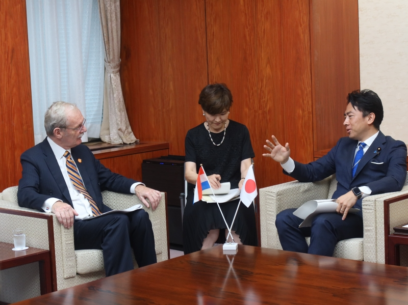 ジャン・ルメニー氏との会談