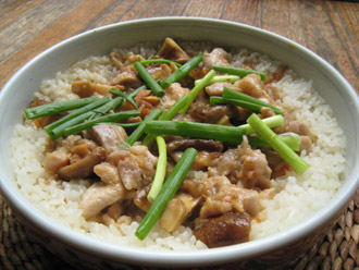 鶏肉と椎茸の中華風蒸しご飯