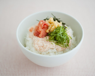 明太とろろのっけごはん