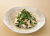 シュンギクとささみの和え物