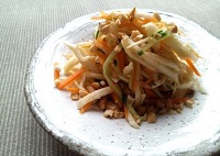 まこもだけのタイ風サラダ