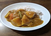 トマト入り根菜カレー
