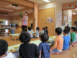 食を営む力の基礎を養う
