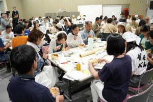 かそべん試食