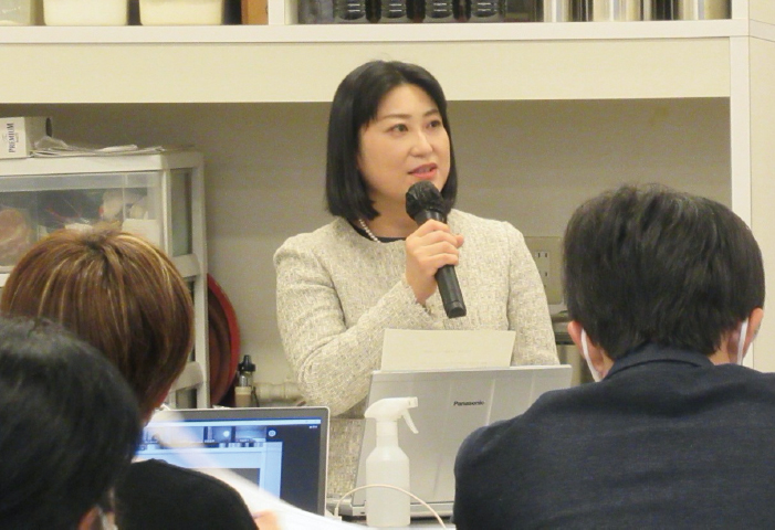 前田参事官あいさつ