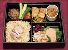 昼食に提供された「アスリート弁当」