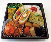 コンビニエンスストアとの共同企画による「信州ACE弁当」