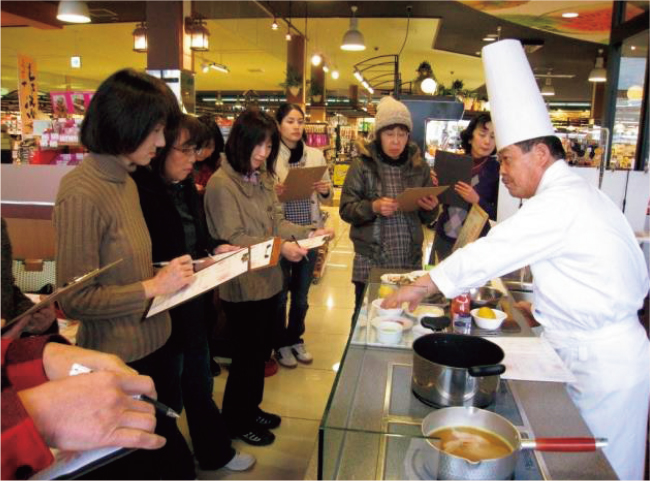 店舗イートインコーナーでの料理教室