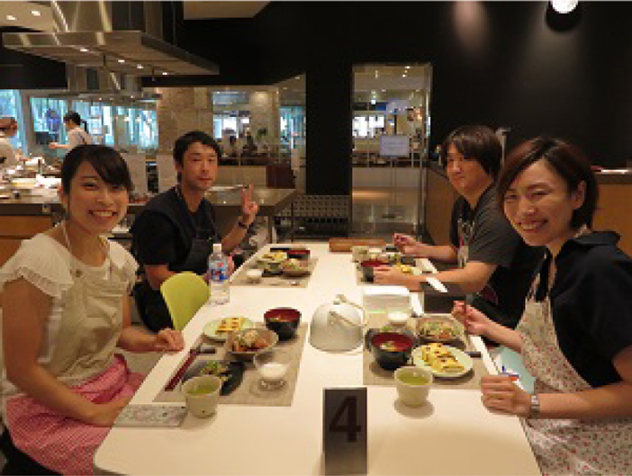 調理後の共食の様子（2回目）