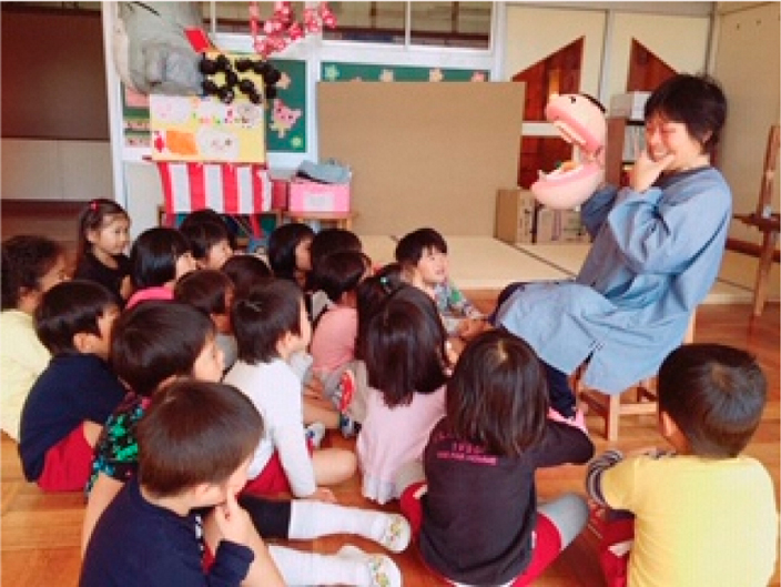 楽しみながら学べるよう視覚的な教材の活用