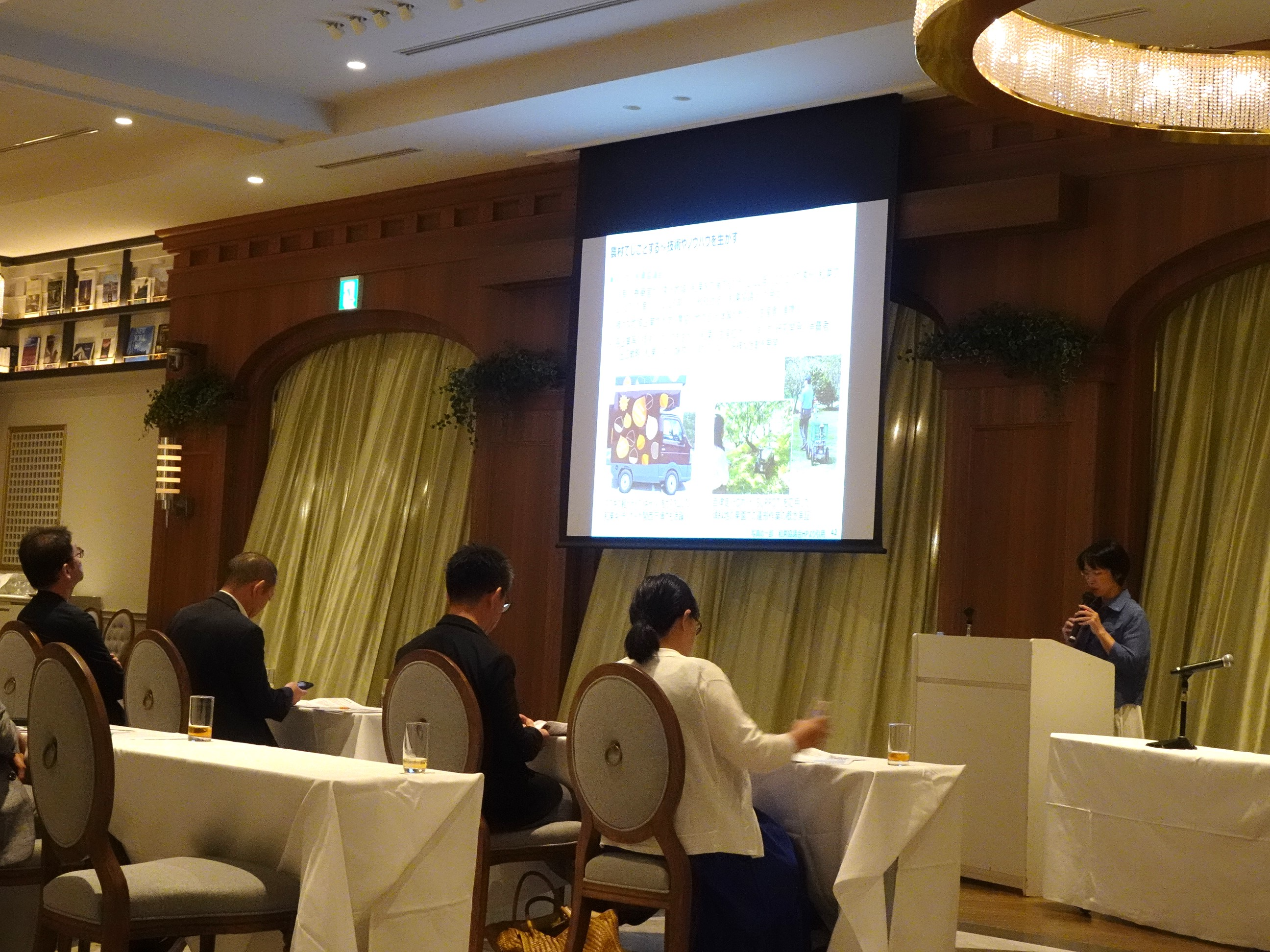 フォトレポート（R7.9講演）-1