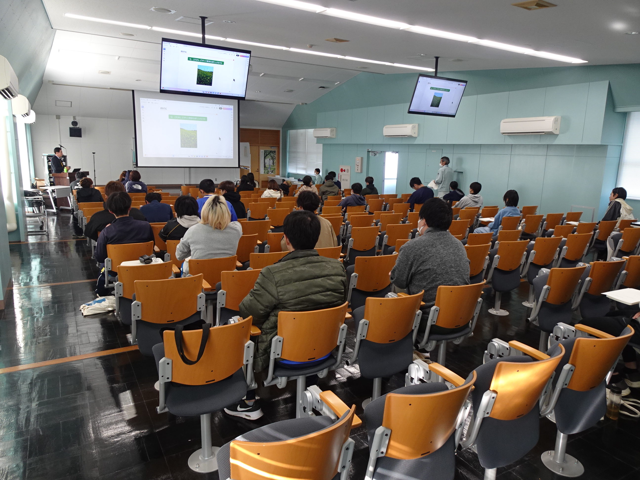 フォトレポート（R7.12専門職大授業）-2