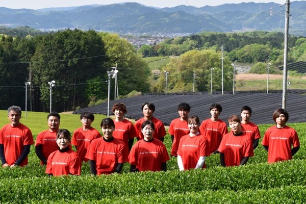 栽培から製造までこだわった「いやしのお茶」の生産者