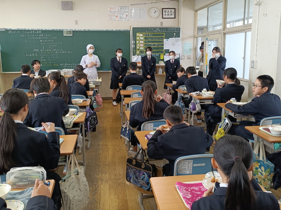 加東市滝野中学校1