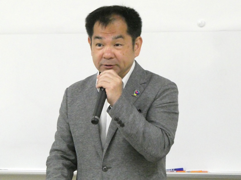 飯嶋地方参事官あいさつ