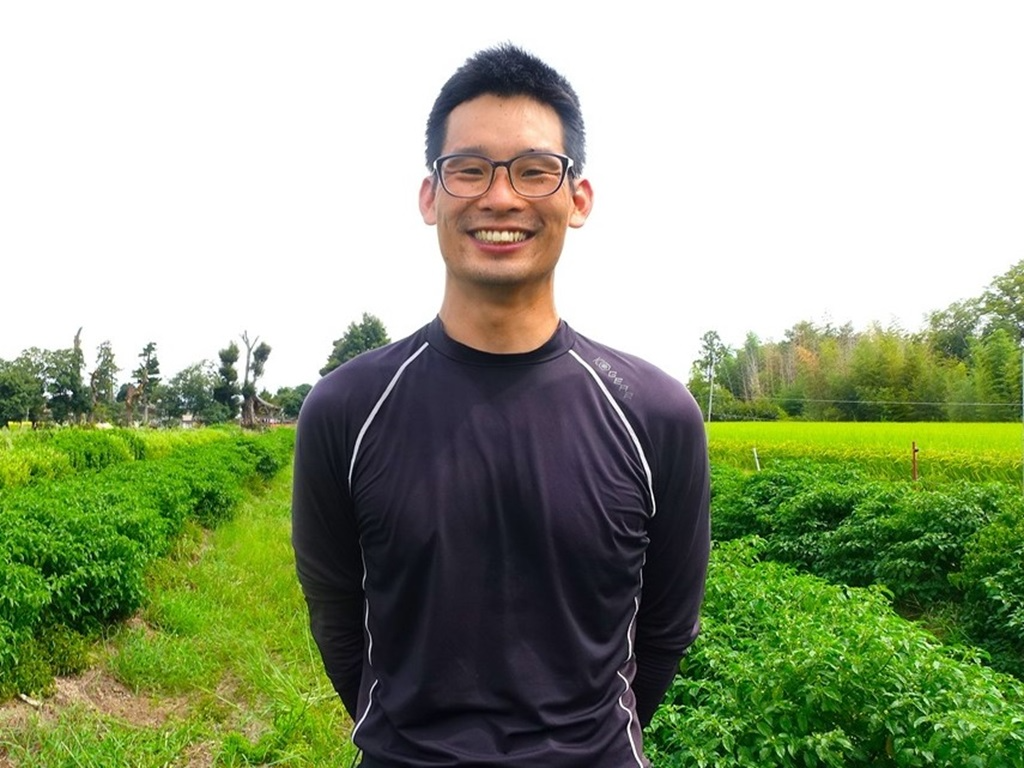 写真・京の黄真珠生産組合 代表 山岸俊太郎さん