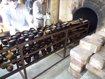 焼き上げ(約200度で25分)後、窯出し