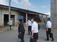 施設の視察