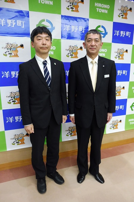 山口参事官と岡本町長
