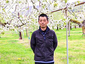 松岬園の横沢賢一郎氏