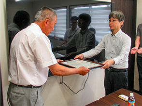 「東北地域大豆振興協議会長賞」の授与を行いました