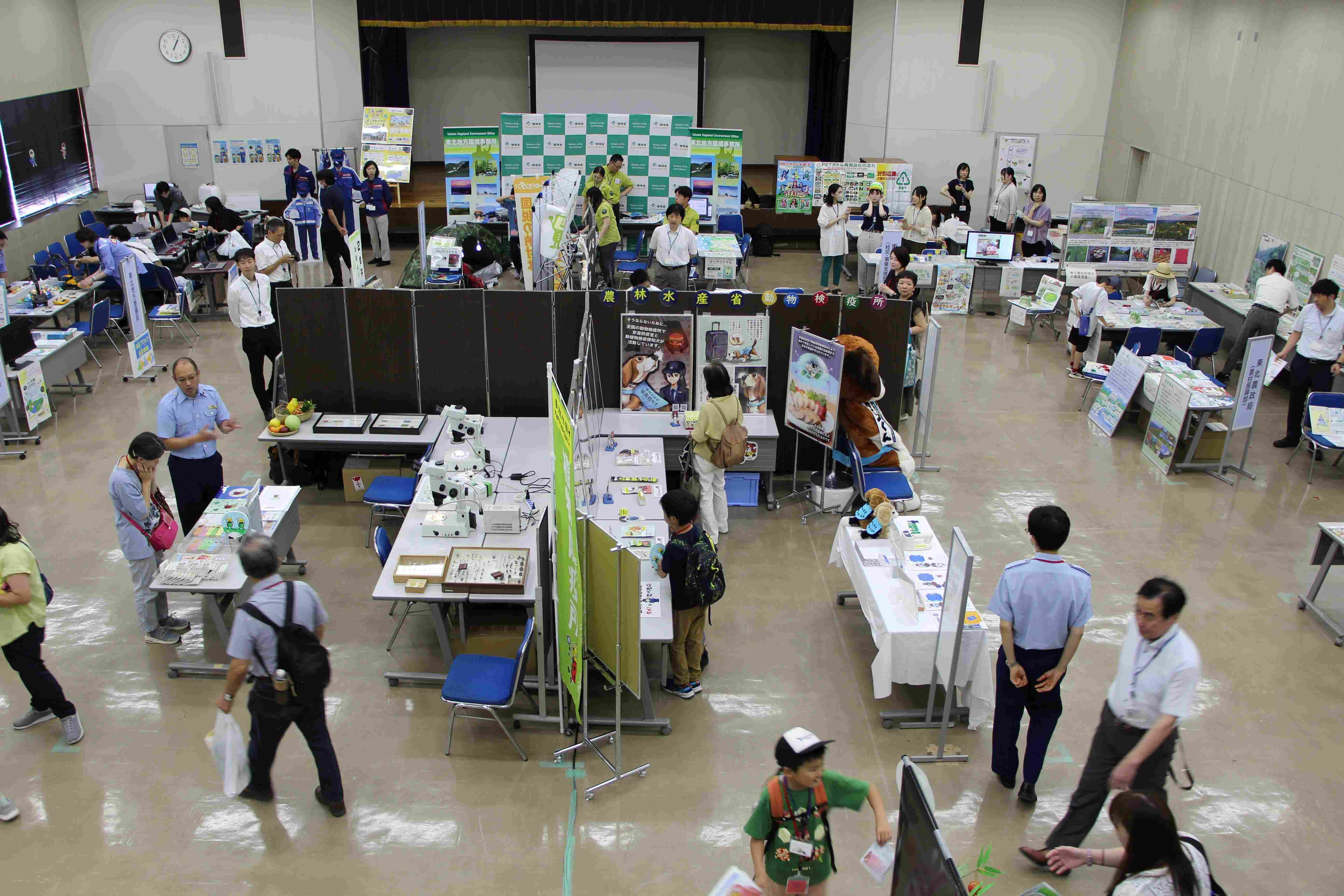 夏休みこども見学デーの様子