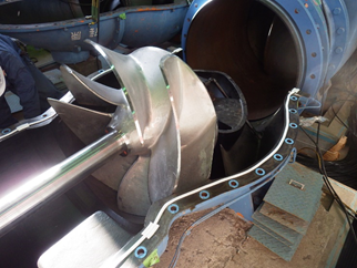 勝賀揚水機場のポンプ整備